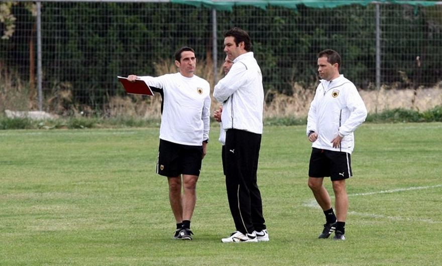 Πιθανή επιστροφή Καλδερόν στο πλευρό του Χιμένεθ