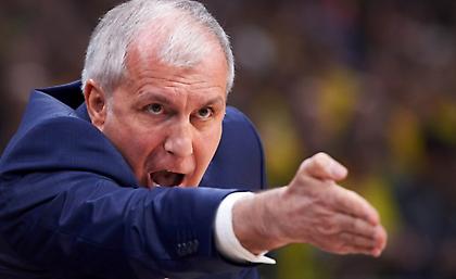 «Τρελάθηκε» και έγινε... φουλ μελιτζανί ο Ζοτς (pic)