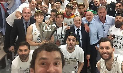 Στη βάση της τα χαράματα η πρωταθλήτρια Ρεάλ (video)