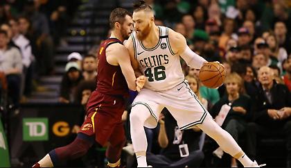 Απίθανο βίντεο: Ο Μπέινς έγινε… Forrest Gump