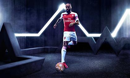 Η νέα φανέλα της Άρσεναλ (pics/video)