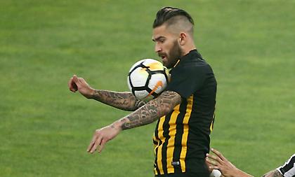 Κι όμως, εδώ και  4 χρόνια η ΑΕΚ αγοράζει!