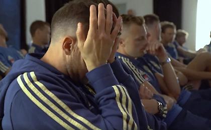 Δάκρυσαν οι παίκτες της εθνικής Σουηδίας (video)