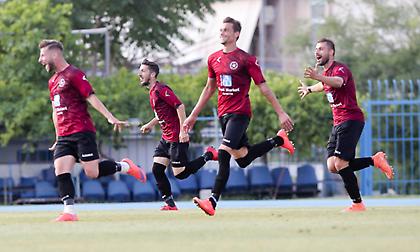 Στη Football League ο Αήττητος,  «ξέρανε» τον Εθνικό και περιμένει ο Αστέρας Αμαλιάδας