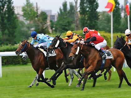 Στην Γαλλία πέφτουν τα φώτα της ημέρας σήμερα αλλά έρχεται και το ράλλυ Ακρόπολης στον ιππόδρομο!