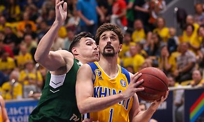 Σούπερ Σβεντ έστειλε τη Χίμκι στο Final Four με… σκούπα!