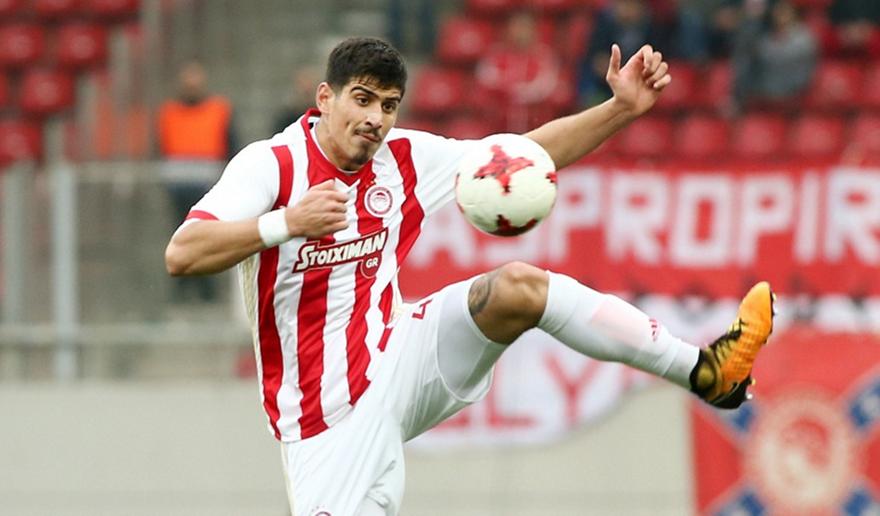 Φήμες για πρόταση για Νικολάου