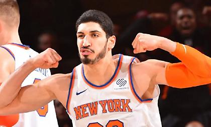 Ο Καντέρ… έβαψε τα μαλλιά του (photo)