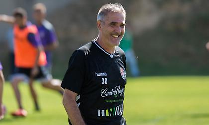 Έφτασε Ελλάδα για τον Άρη ο Πάκο Ερέρα