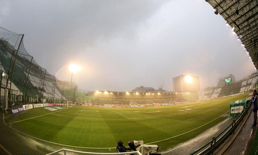 Αναγκαία η αλλαγή χλοοτάπητα στη Λεωφόρο