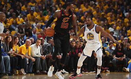 Οι αριθμοί που δείχνουν πως ο Λεμπρόν… αλώνιζε