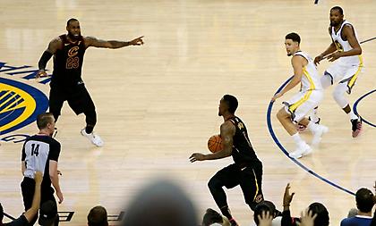 Η φωτογραφία που δείχνει πόσο μεγάλη ήταν η γκάφα του Τζέι Αρ Σμιθ