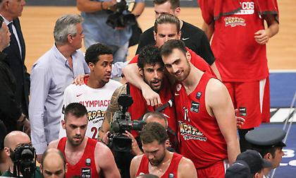 Τα… κουρέλια τραγουδάνε ακόμα