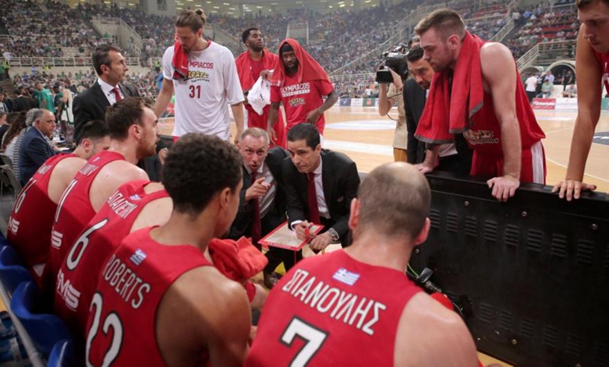 Τα μπράβο του Σφαιρόπουλου στους παίκτες του (video)