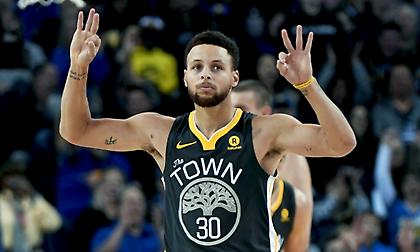 Top 5 με τον Κάρι να σουτάρει… από το σπίτι του (video)