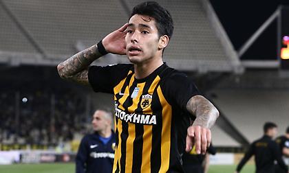 Η ΑΕΚ προχωράει σαν να μην υπάρχει Αραούχο