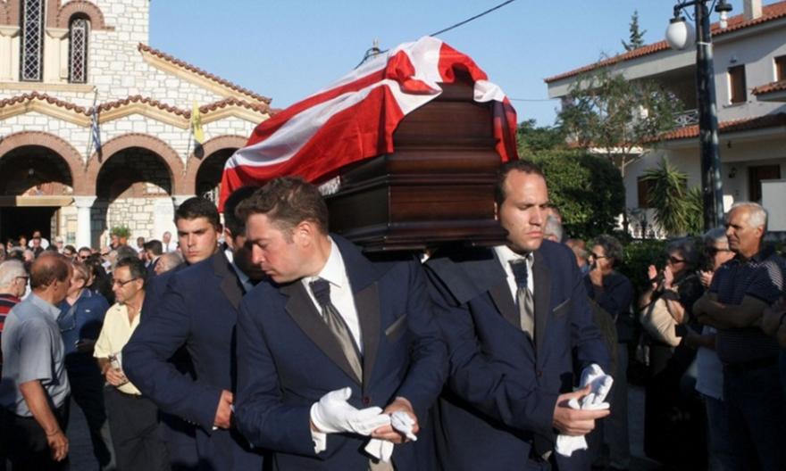 Το τελευταίο «αντίο» στον Πολυχρονίου (pics)