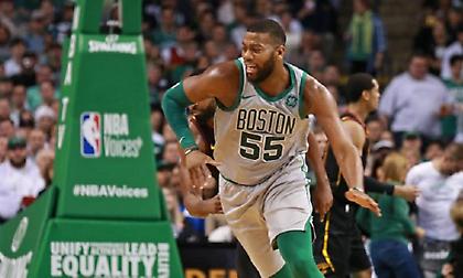 Φεύγει από τους Σέλτικς ο Μονρό