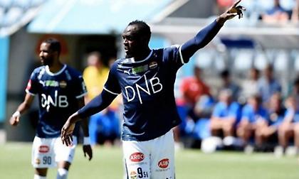 Αγωνίστηκε με τη φανέλα της Στρόμσγκοντσετ ο Μπολτ! (video)