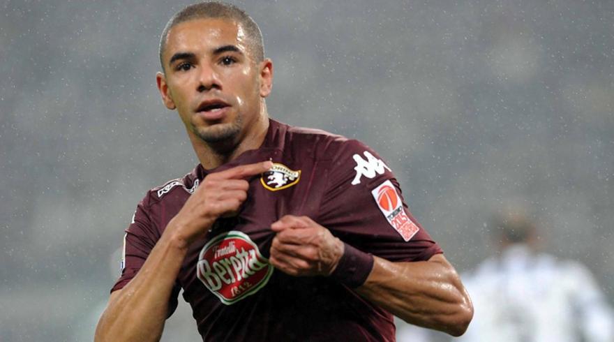 Επιστρέφει στην Τορίνο ο Πέρες