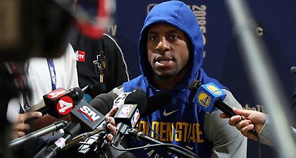 Κερ: «Έχει πιθανότητες να παίξει ο Ιγκουοντάλα»