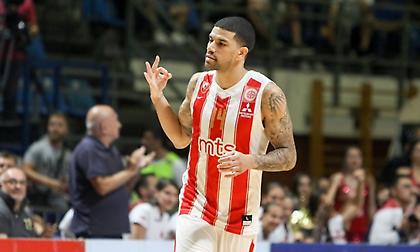 Ο Φελντέιν «λύτρωσε» τον Ερυθρό Αστέρα