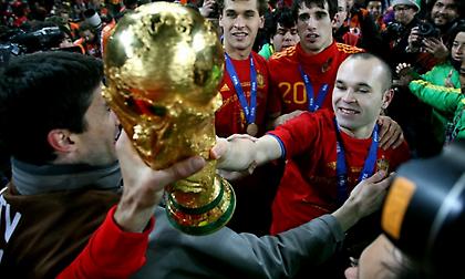 Το αντίο του Ινιέστα στην Εθνική να είναι η στιγμή που θα σηκώνει το τρόπαιο!