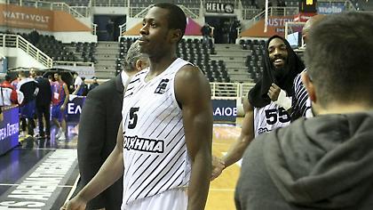 Κρουμπάλι: «Οικογένειά μου ο ΠΑΟΚ»