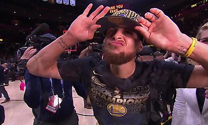 Τα «όργια» του Κάρι στο... σκούπισμα των Γουόριορς (video)