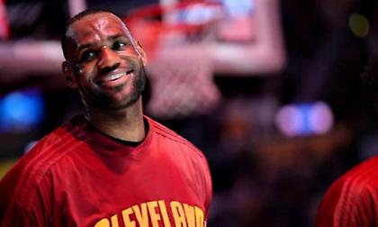 Λεμπρόν: Η φωτογραφία με το σπασμένο χέρι (photo)