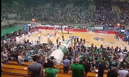 Οι παίκτες του Παναθηναϊκού τιμούν τον Παύλο Γιαννακόπουλο