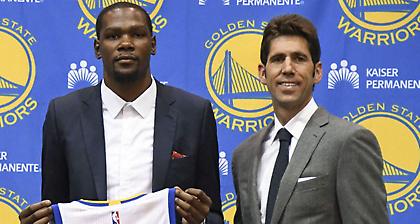 Τζένεραλ μάνατζερ Γουόριορς: «Θα δώσουμε στον Ντουράντ ό,τι θέλει για να μείνει»