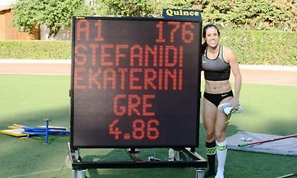 Πολλές σταρ στο Γκαλά της Φιλοθέης