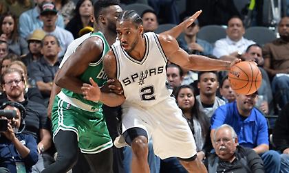 Λέικερς και Σίξερς ενδιαφέρονται για Λέοναρντ