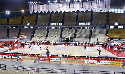 Ηρεμία στις αφίξεις στο ΣΕΦ-Ισχυρή δύναμη αστυνομίας (video)