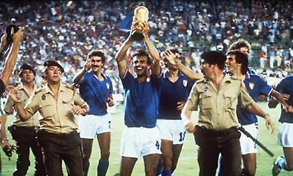 1982, Ιταλία: Από τιμωρημένος, τιμωρός