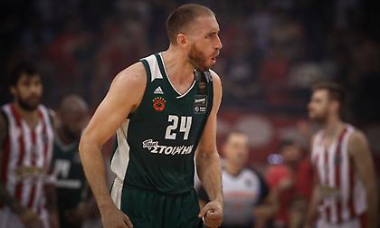 Αιχμές για τη διαιτησία από Λοτζέσκι