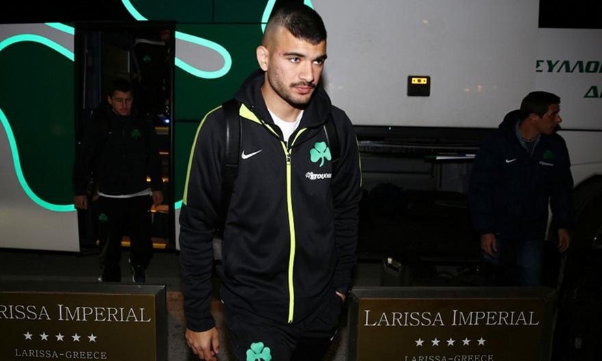 «Ξεμπλόκαρε» του Ευαγγέλου και υπογράφει στον Ολυμπιακό