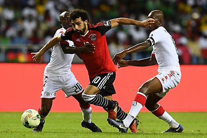 Ντύθηκε με… βοήθεια ο Σαλάχ (pic)