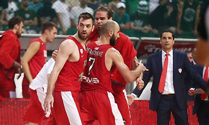 Αποχώρησε προσωρινά για τα αποδυτήρια ο Ολυμπιακός!