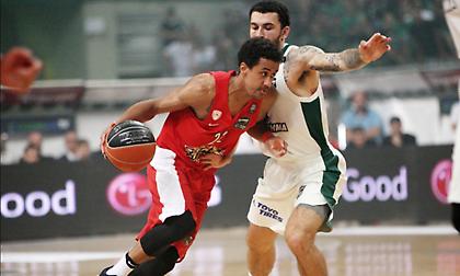 Ρόμπερτς: «Έβαλαν συνεχόμενα καλάθια και πήραν ρυθμό»