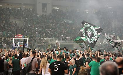 «Αρρωστάκι» ο Χεζόνια, έτσι πανηγύρισε το πρωτάθλημα του Παναθηναϊκού (video)