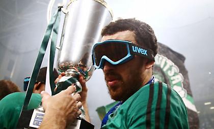 Το τρολάρισμα Τζέιμς στον Σπανούλη και το ποστάρισμα με τα... παιδιά του, Παπανικολάου-Μάντζαρη