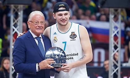 Ντόντσιτς: «Έχω αποκτήσει μεγάλη εμπειρία λόγω Ευρωλίγκας»