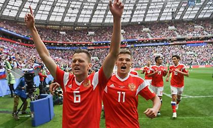 Απίστευτο ξέσπασμα της Ρωσίας – Τρία γκολ σε 15 λεπτά!