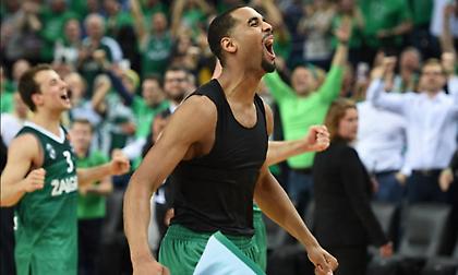 Πολυτιμότερος των τελικών ο Ντέιβις