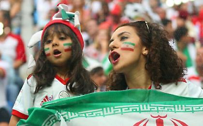 Ισοφάρισε, αλλά… τσάμπα χάρηκε το Ιράν (video)