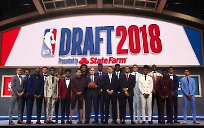 Ο Νοβίτσκι καλωσόρισε τον Ντόντσιτς στο Ντάλας