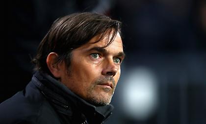 Στη Φενέρ ο Κοκού - Νέα εποχή με φαν Μπόμελ στην Αϊντχόφεν