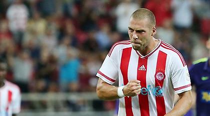 Πανηγύρισε τη νίκη της Ελβετίας και τον… αλβανικό αετό ο Παϊτίμ Κασάμι! (pic)